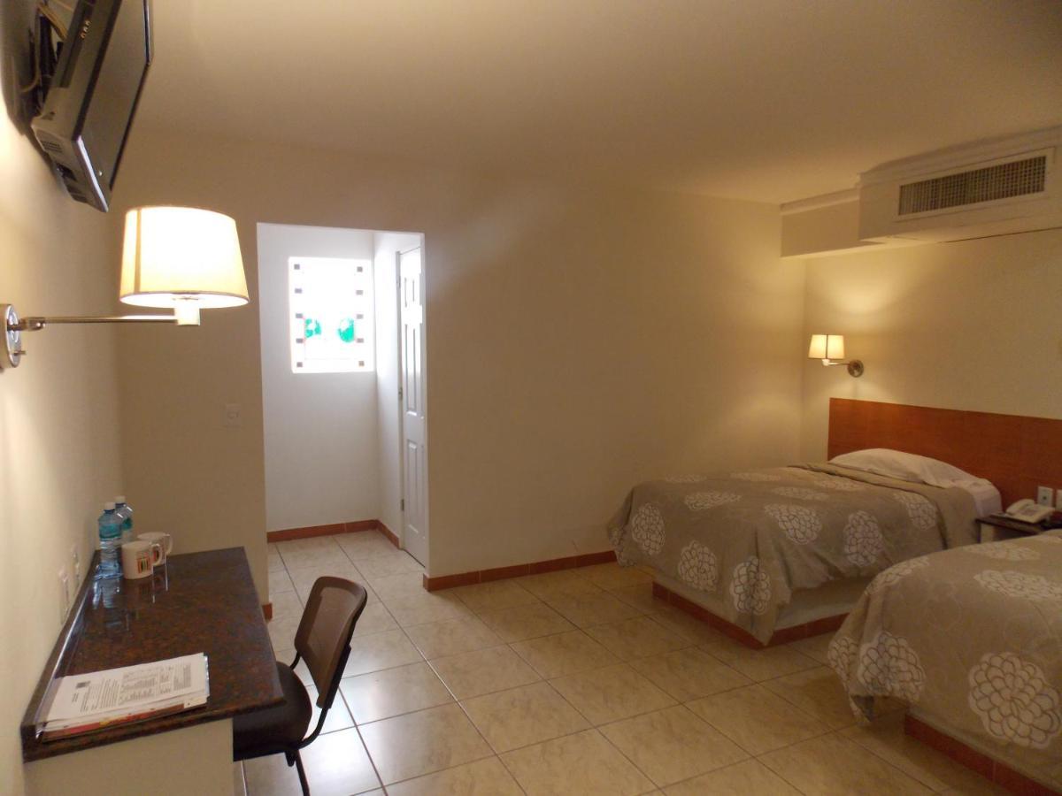 Cypres Hotel & Suites Zapopan Luaran gambar